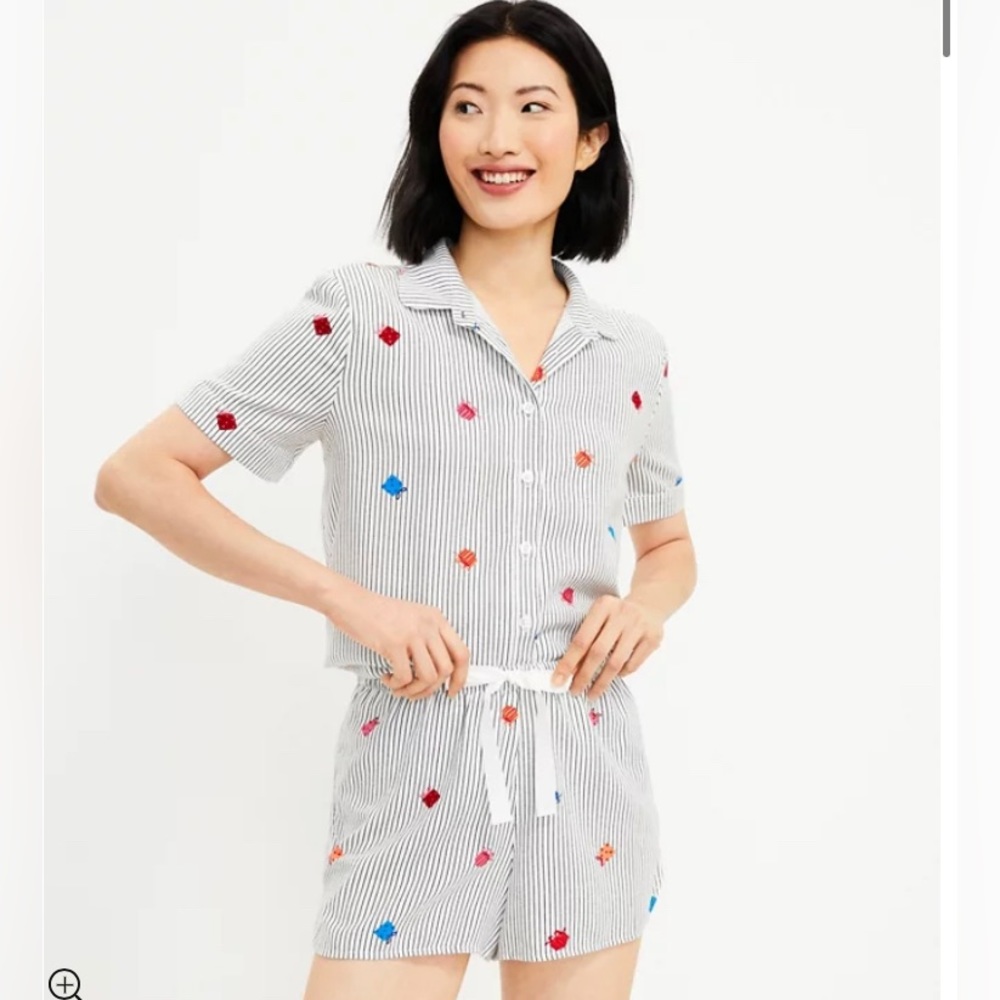 LOFT NWT "Great Gift" Pajama Top